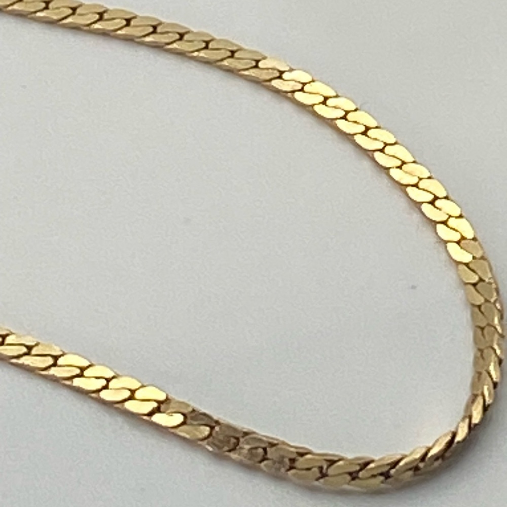 14k Gold Herringbone 1.5mm 9” Bracelet 1.8g